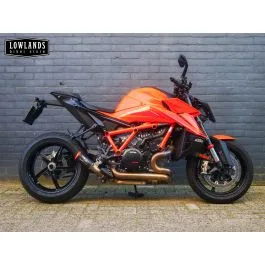 KTM 1390 SUPERDUKE R (2024) — foto 1