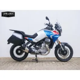 Moto Guzzi Stelvio 1000 (2025) — foto 1