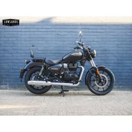 Royal Enfield Meteor Stellar Black aan verlanglijst (2026) — foto 1