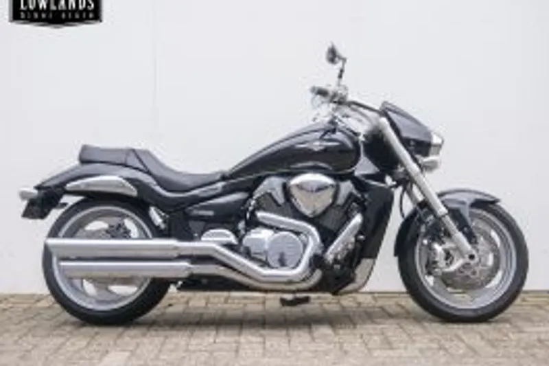 Suzuki M 1800 R (2011)