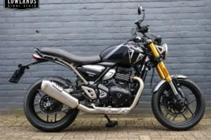 Triumph SPEED 400 Black / Grey aan verlanglijst (2026)