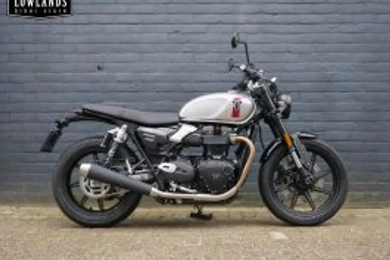 Triumph Speed Twin 900 Aluminium Silver aan verlanglijst (2026)