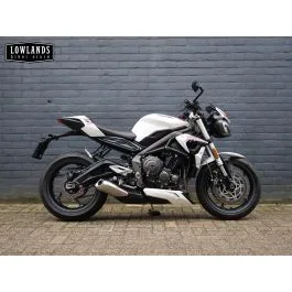 Triumph Street Triple S (2023) — foto 1