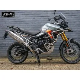 Triumph Tiger 900 Desert Edition Urban Grey aan verlanglijst (2026) — foto 1