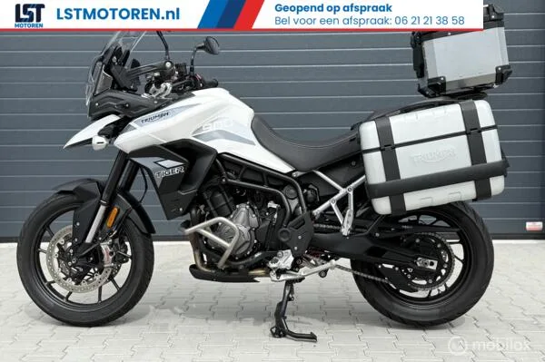 Triumph Tiger 900 (2021) — foto 1