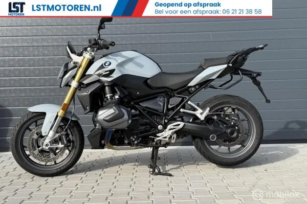 BMW R 1250 R (2024) — foto 1