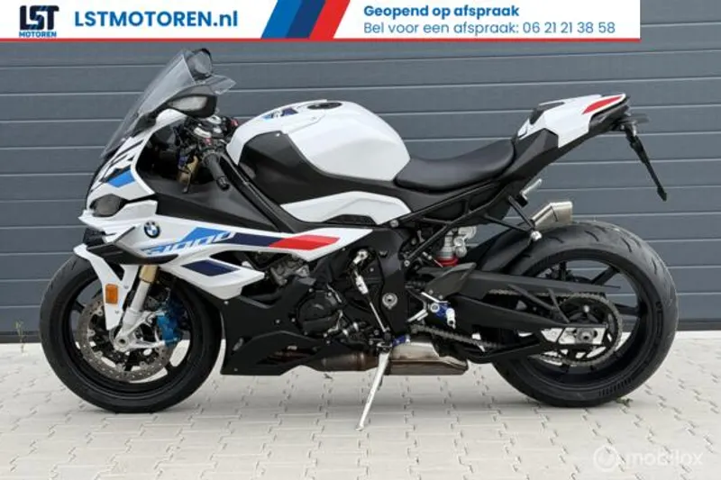 BMW S 1000 RR (2024)