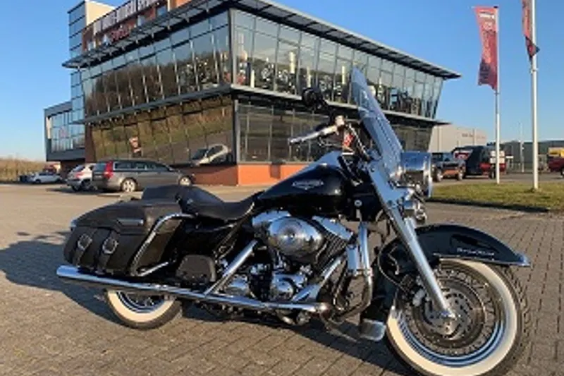 Harley-Davidson Road King Classic (2000)