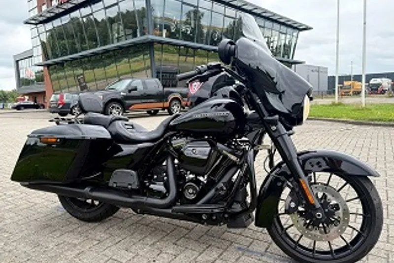 Harley-Davidson Street Glide (2019)