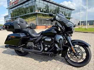 Harley-Davidson STREETGLIDE LIMITED BLACKED OUT (2022) — foto 1
