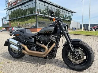 Harley-Davidson FATBOB 114'' (2023) — foto 1