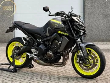 YAMAHA MT 09 ABS (2018) — foto 1
