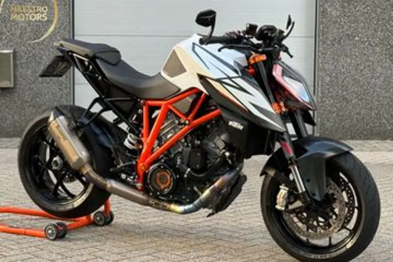 KTM 1290 SUPER DUKE R (2019)