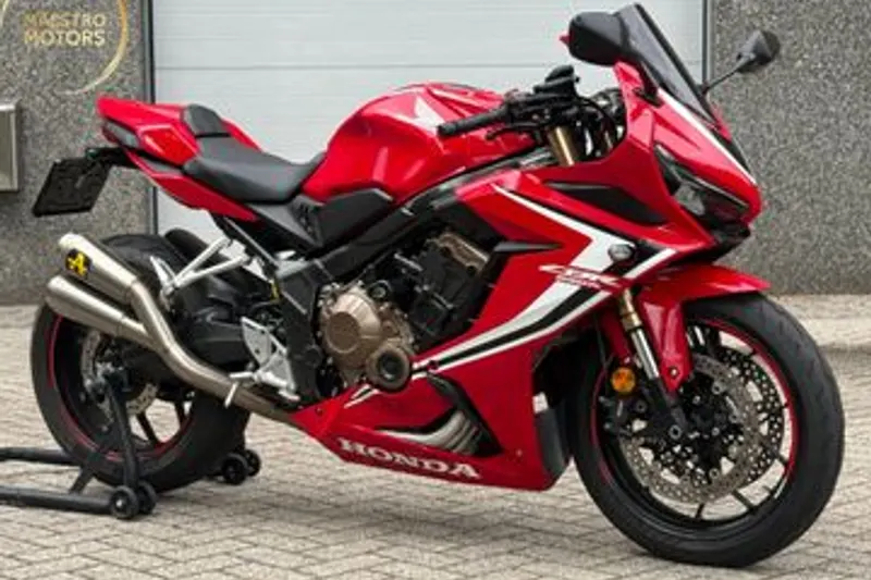 Honda CBR650R (2019)