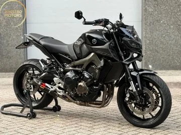 Yamaha MT-09 (2017) — foto 1