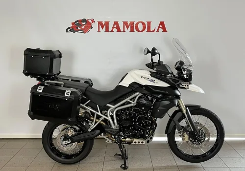Triumph Tiger 800 XC (2011) — foto 1