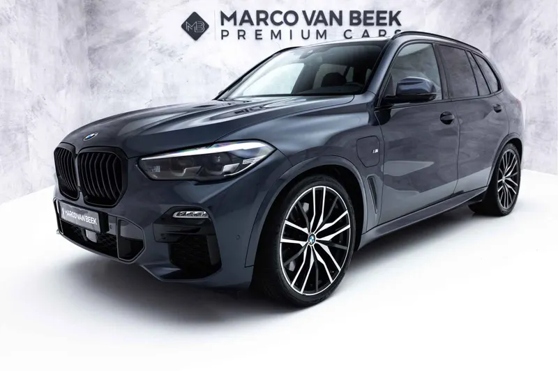 BMW X5 (2020)
