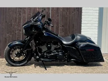 Harley-Davidson Fat Front Tire Street Glide Flhx (2017) — foto 1
