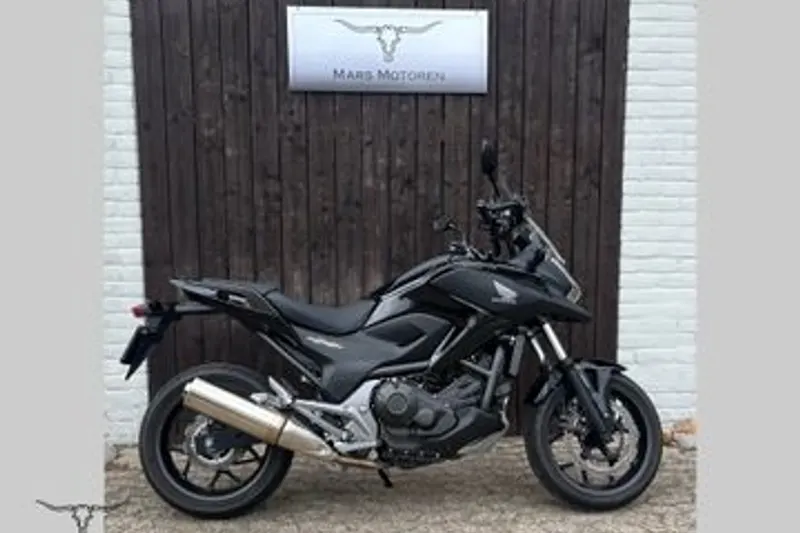 Honda NC750X (2015)
