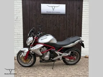 Kawasaki Er-6n (2006) — foto 1