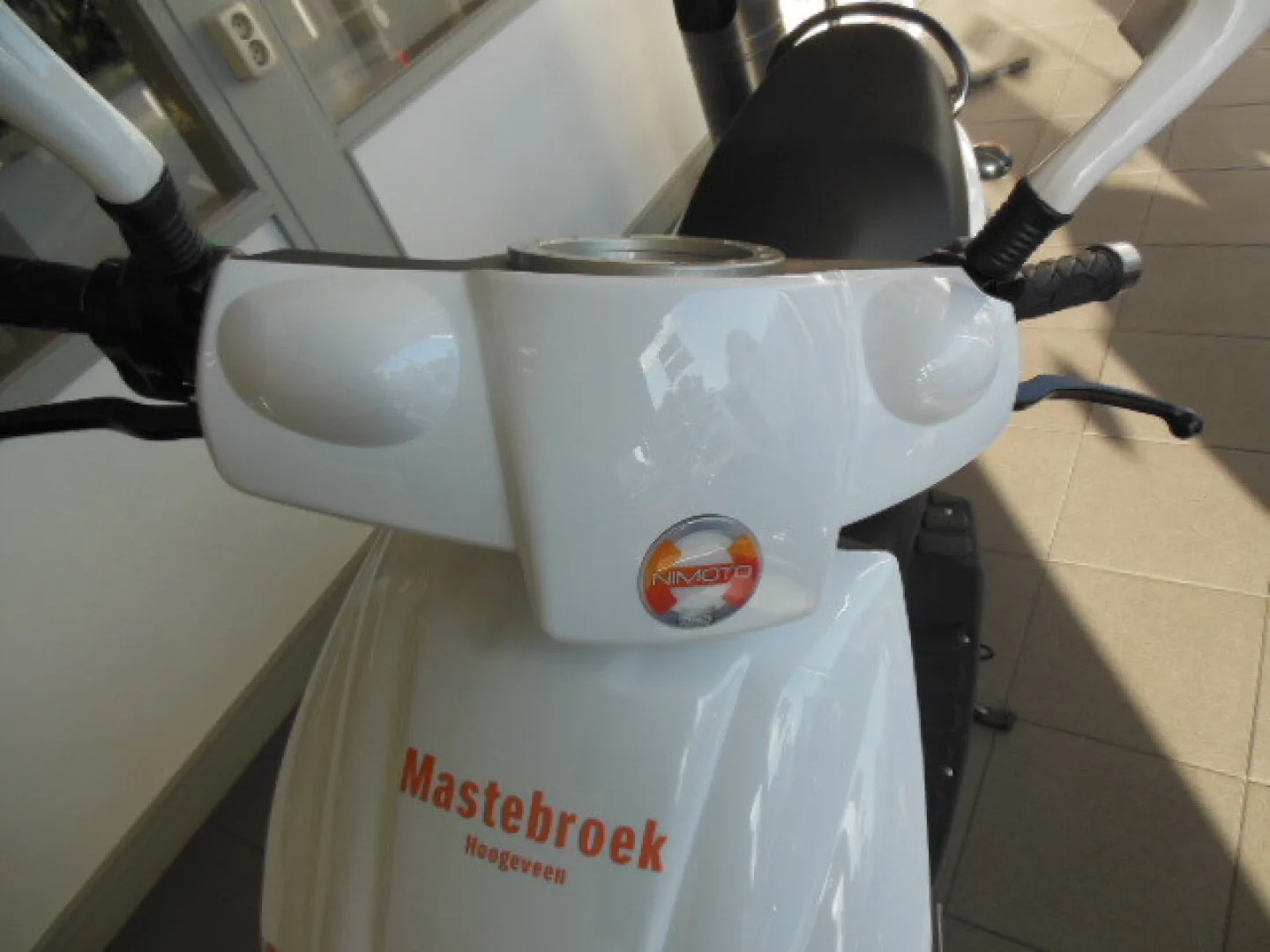 Nimoto E Max E-Max Pro 90S E-scooter Staat in Hoogeveen (2018) — foto 1