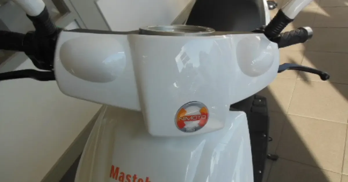 Nimoto E Max E-Max Pro 90S E-scooter Staat in Hoogeveen (2018) — foto 1