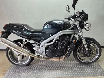 Triumph Speed Triple (2000) — foto 1