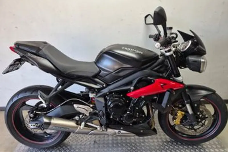 Triumph Street Triple R (2016)