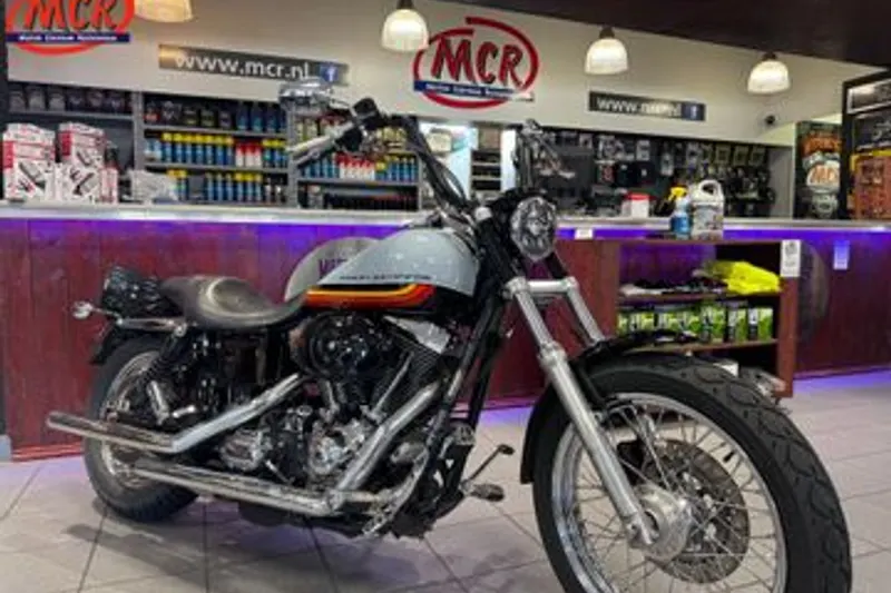 HARLEY-DAVIDSON STREETBOB LOW RIDER FXDLI FXDB (2004)