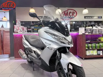 Kawasaki J 300 (2014) — foto 1