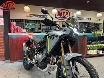 CFMOTO 450 MT (2024) — foto 1