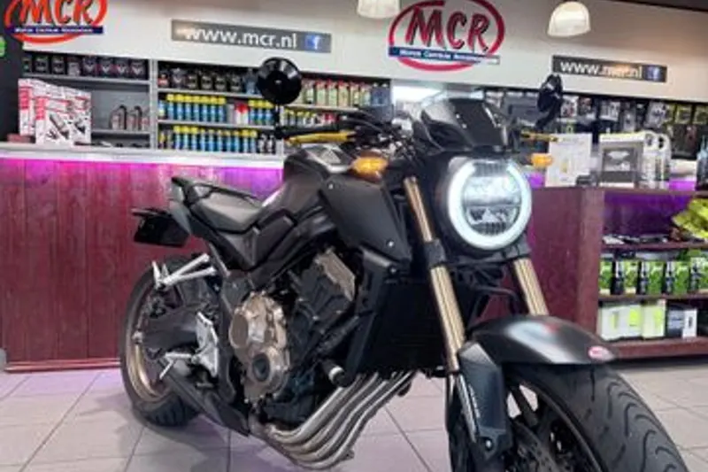 Honda CB650R (2020)