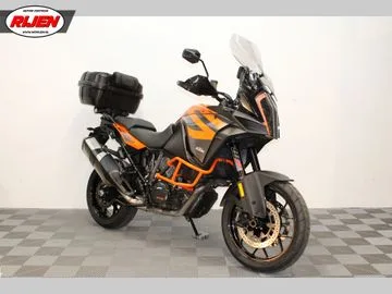 KTM 1290 SUPER ADVENTURE S (2019) — foto 1