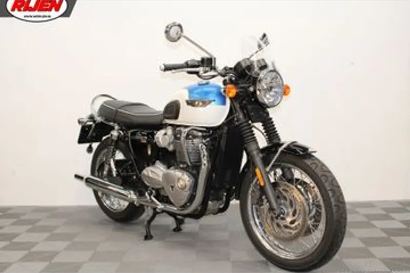Triumph Bonneville T120 (2019)