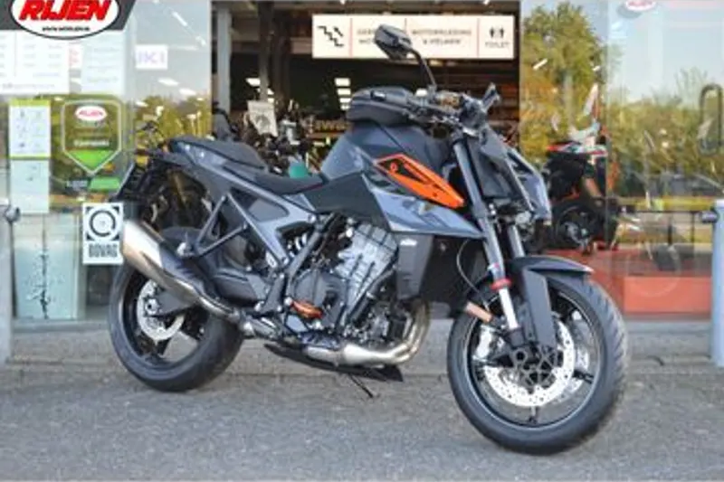 KTM 990 Duke (2026)