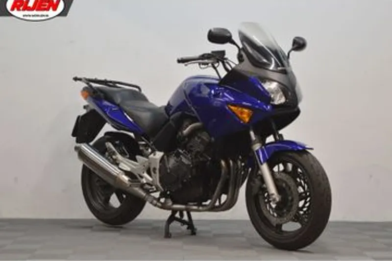 Honda CBF 600 S (2004)