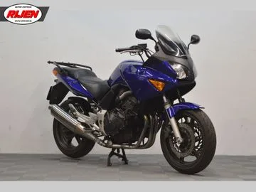 Honda CBF 600 S (2004) — foto 1