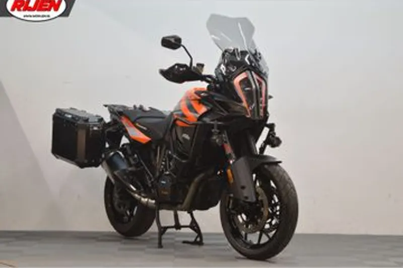 KTM 1290 SUPER ADVENTURE S (2020)