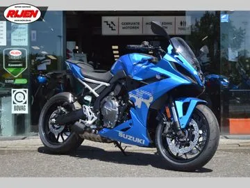 Suzuki GSX-8R (2026) — foto 1