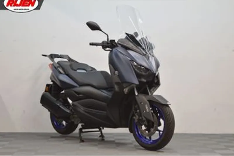 Yamaha Xmax 300 Tech MAX (2022)