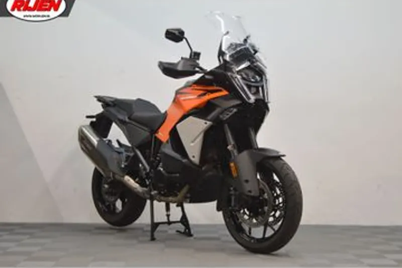 KTM 1390 Super Adventure S EVO (2026)