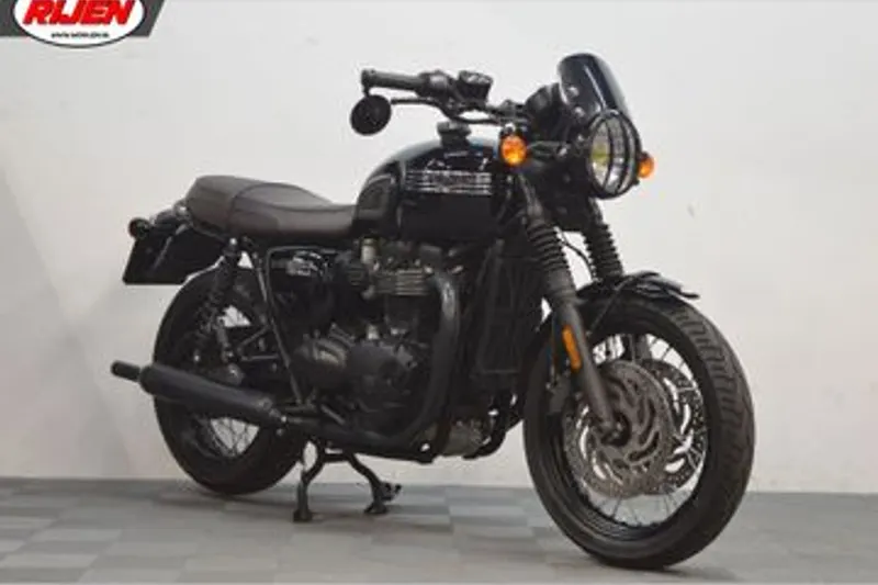Triumph Bonneville T120 (2021)