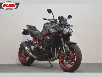 Kawasaki Z900 (2021) — foto 1