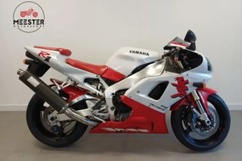 Yamaha YZF-R1 (1998)