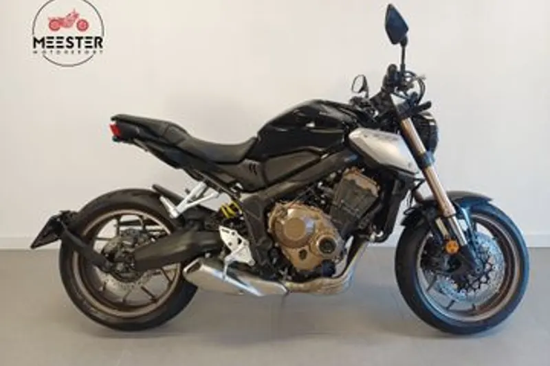 Honda CB650R (2019)