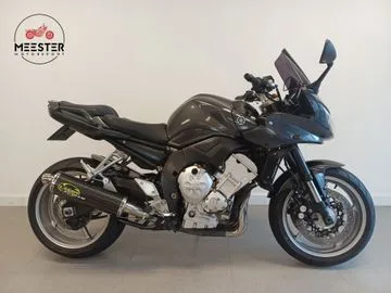 Yamaha FZ1 (2009) — foto 1