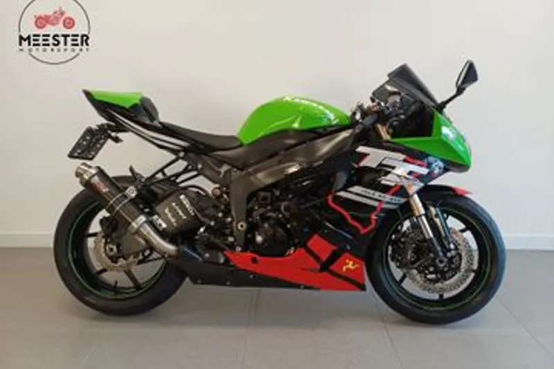 Kawasaki ZX 6R Ninja (2011)