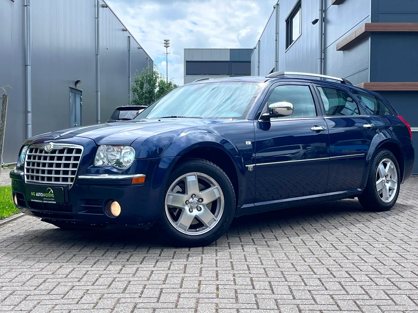 Chrysler 300C Touring (2006) — foto 1