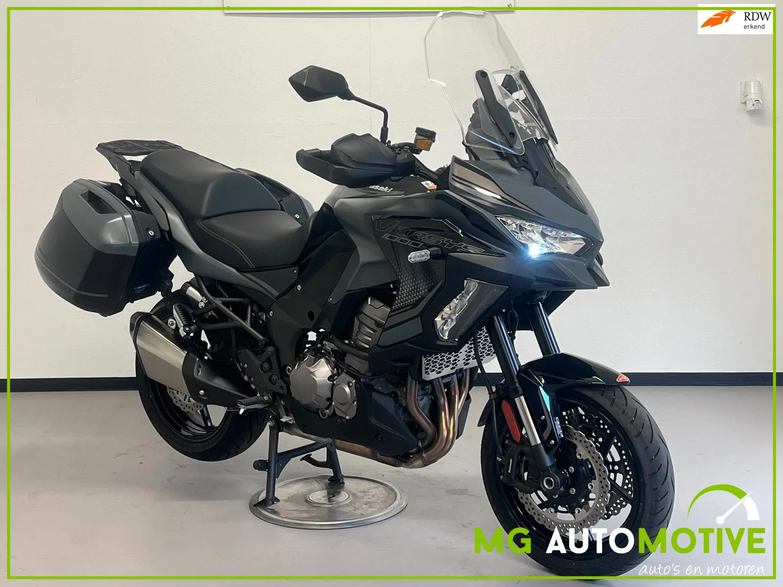 Kawasaki Versys 1000 (2024) — foto 1