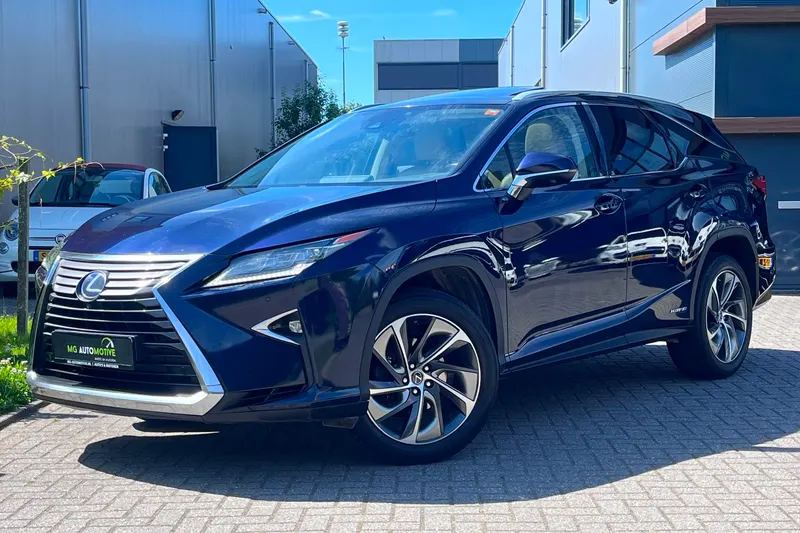 Lexus RX (2019)